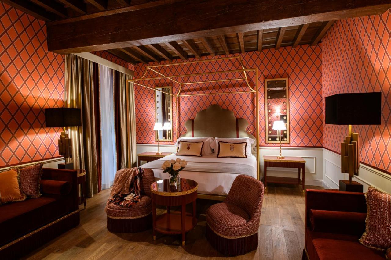 Junior King Suite