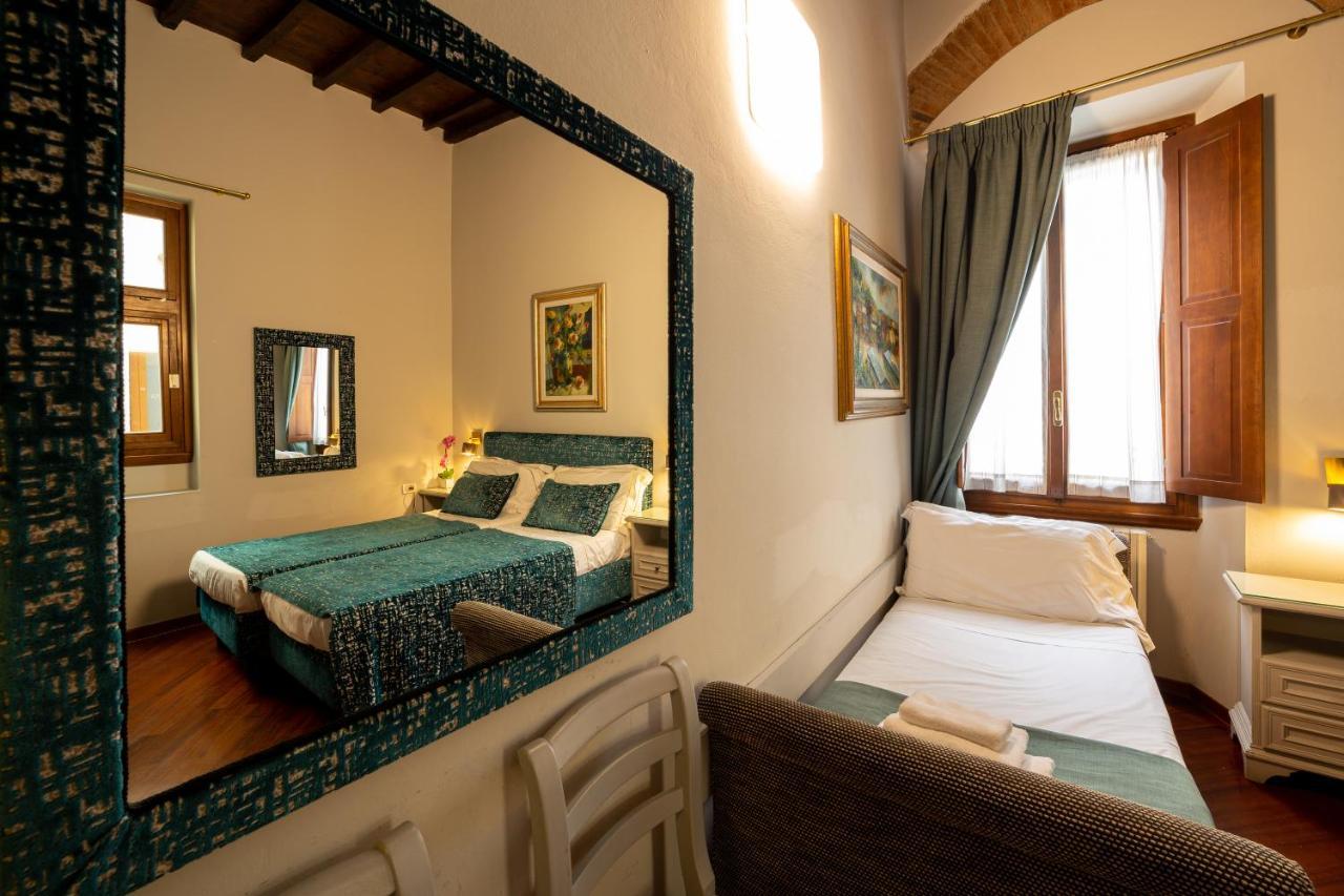 Comfort Triple Room