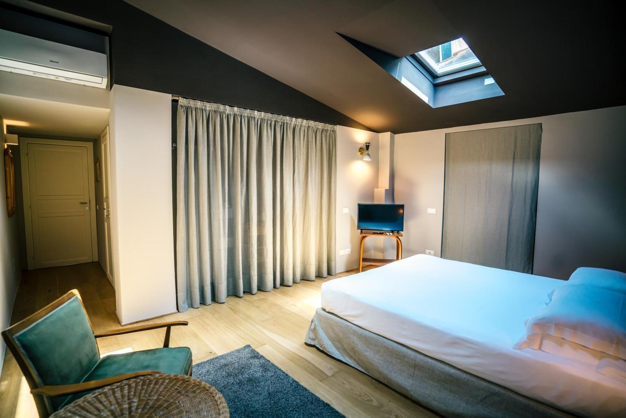 Economy Double or Twin Room