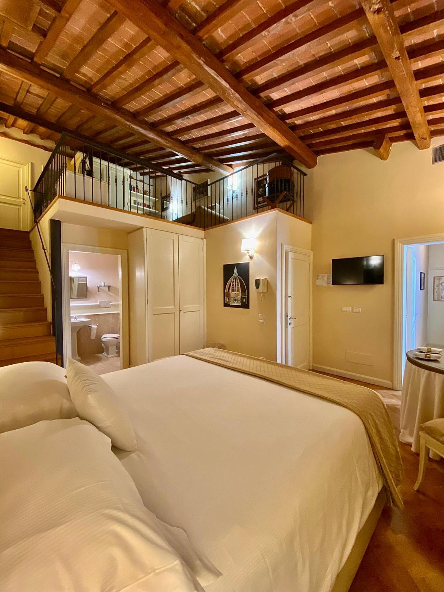 Deluxe Apartment Fiesole Hills View