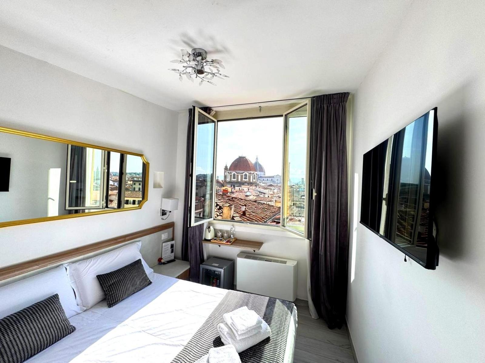 Superior Double or Twin Room with City View,1746912063:JPEG