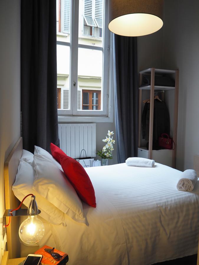 Single Room with Shared Bathroom
