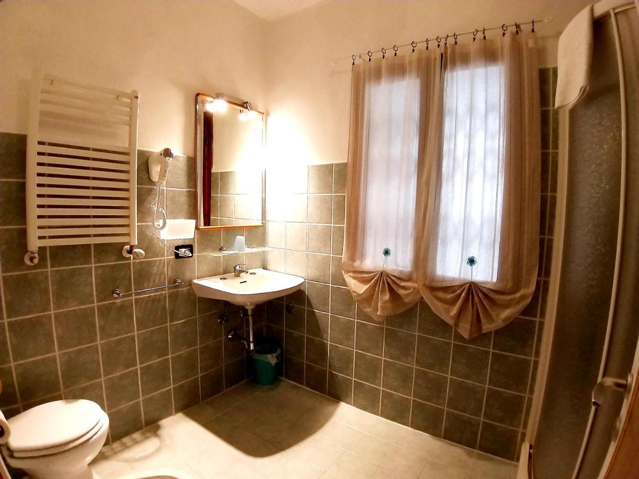Triple Room,757552270:JPEG