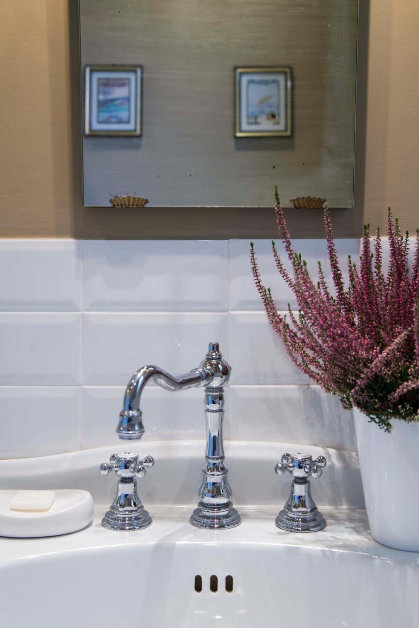 Deluxe Double or Twin Room Garden View