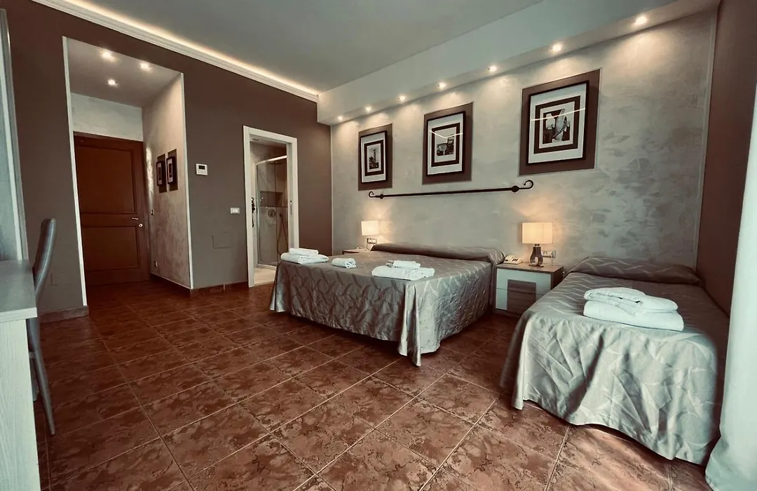 Hotel Alinari-1