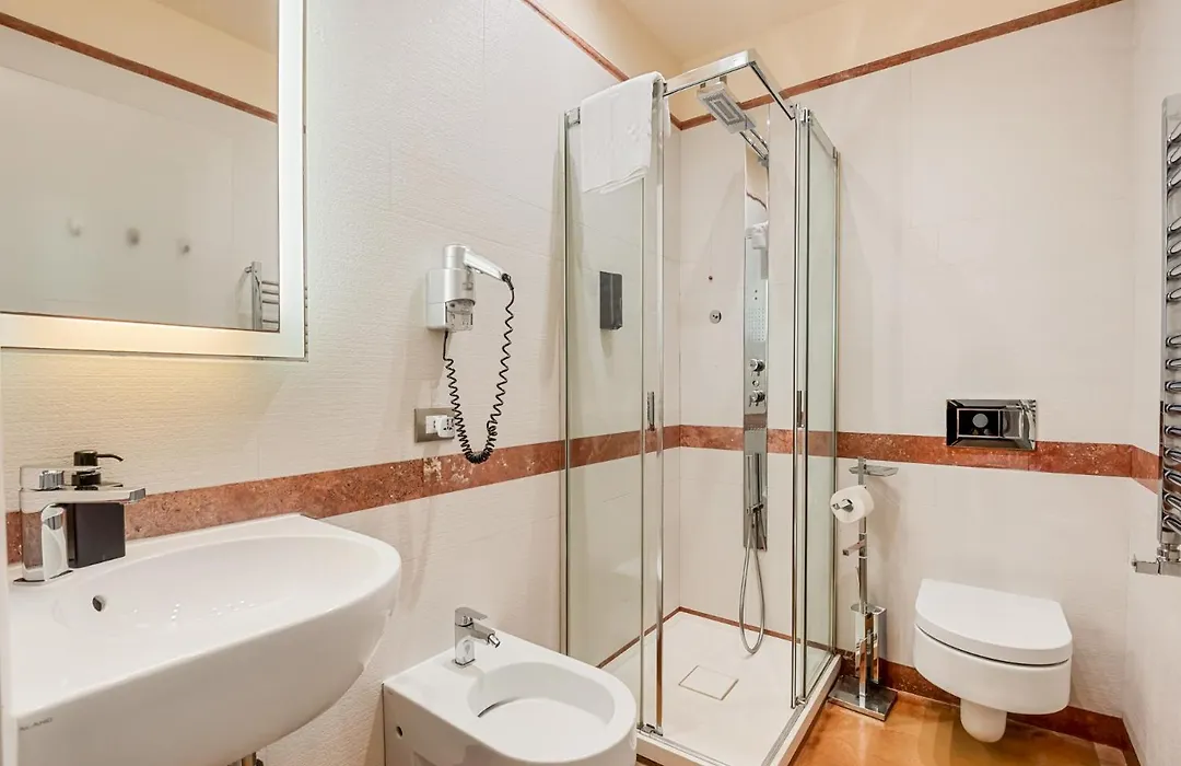 Aurora Garden Lodging - Rooms & Apartment-1