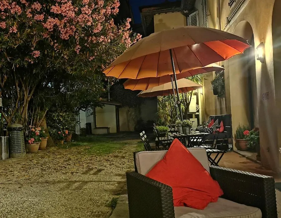 Hotel Crocini-1