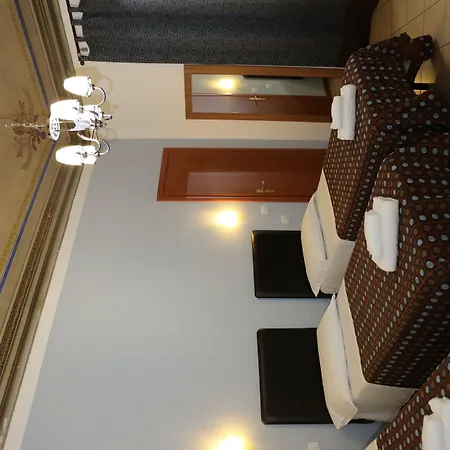 Adelaide House-3