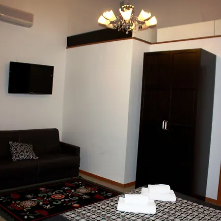 Adelaide House-2