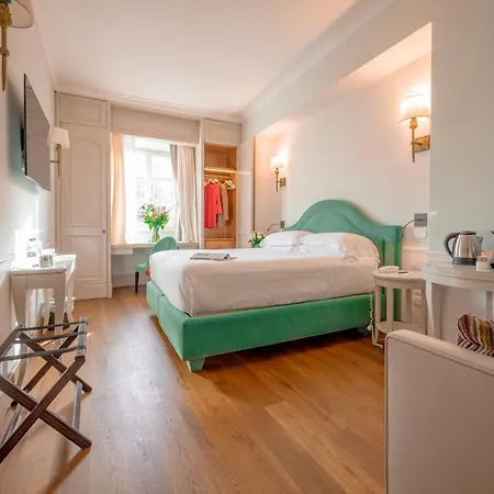 San Firenze Suites & Spa-3