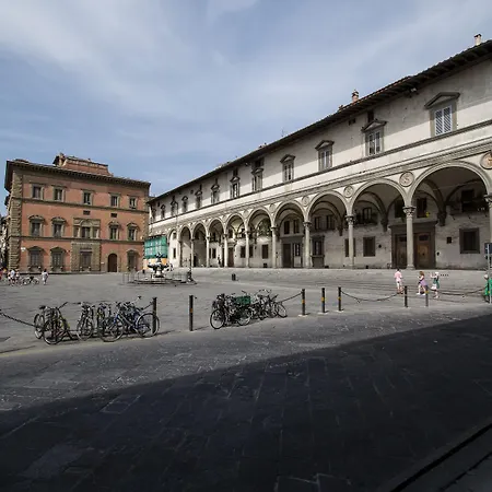 Loggiato Dei Serviti-3